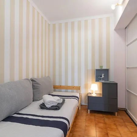 Patio Da Rocha - Silhueta Citadina ポルティマン